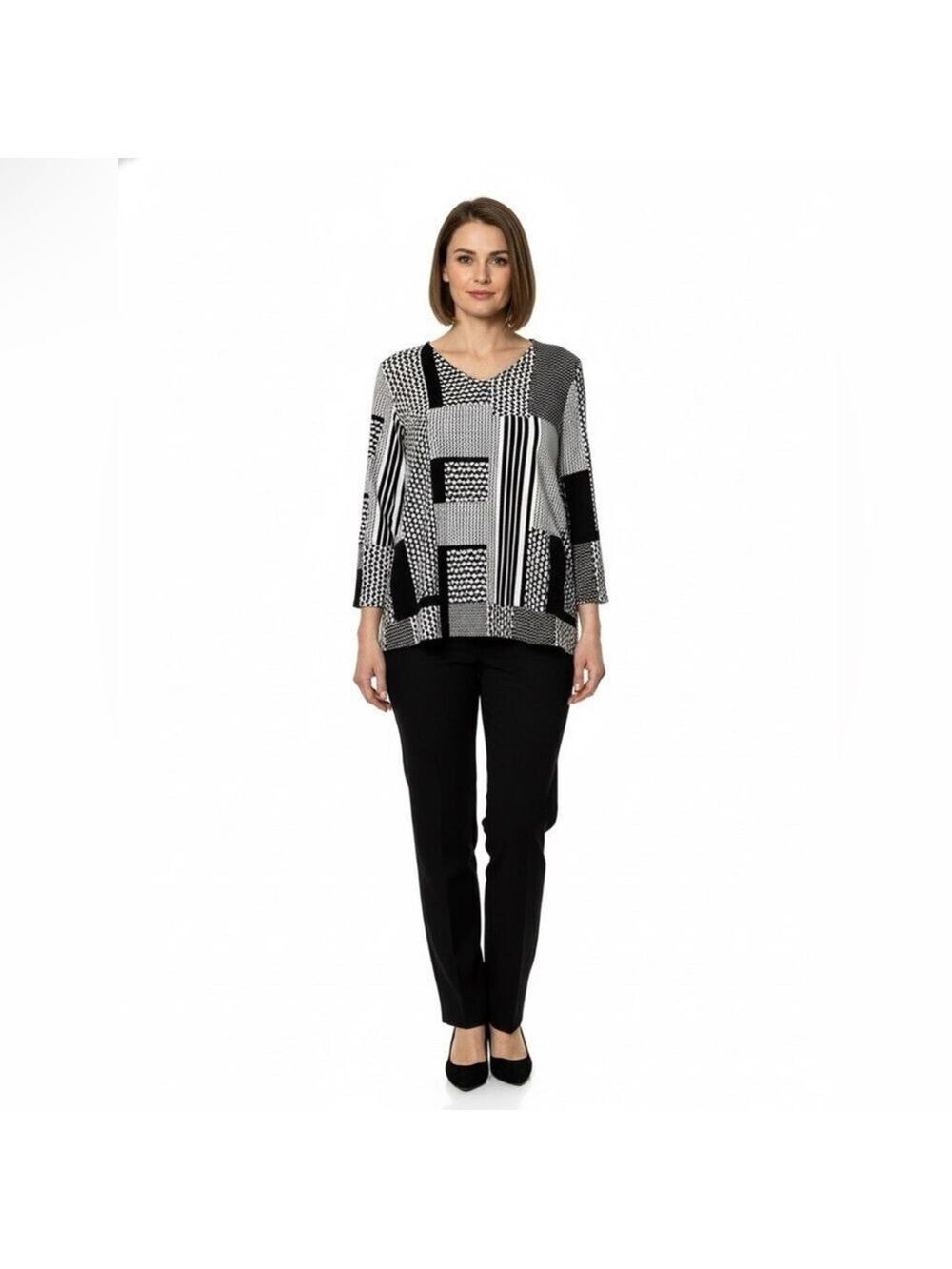 CHICO’S EASYWEAR Vee Neck Popover 3/4 Sleeve Top B&W Patchwork Print US Sz L